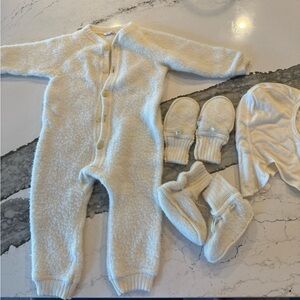 Joah Ivory Thermal Wool Romper & Accessories